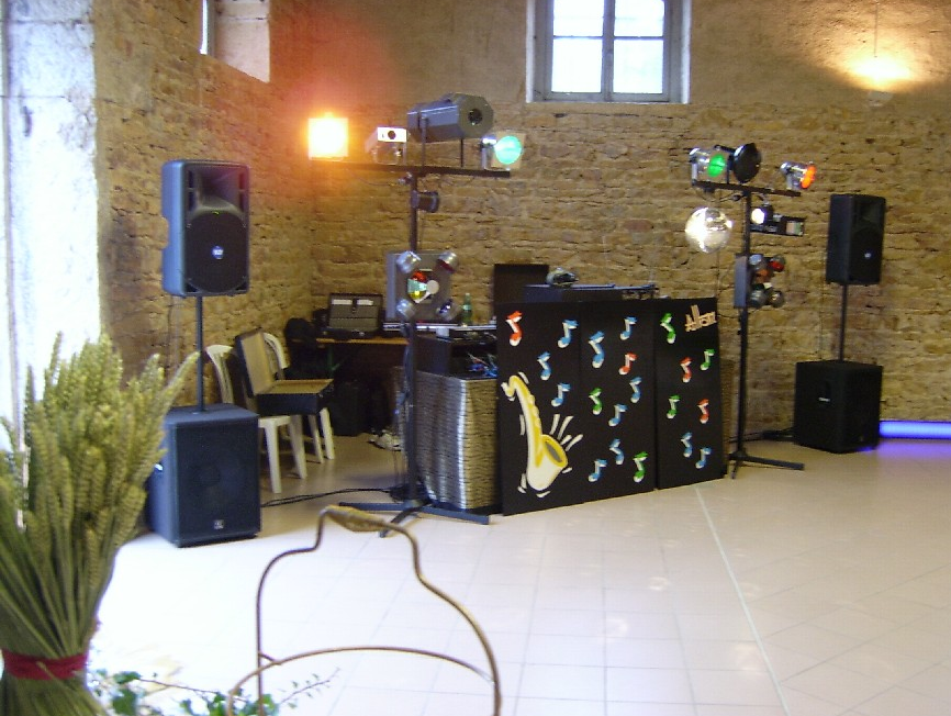 DJ pour anniversaire, mariage...